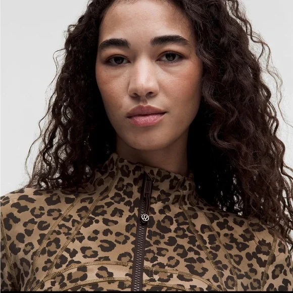 NWT Define Cropped Jacket Nulu - Picture 4 of 11